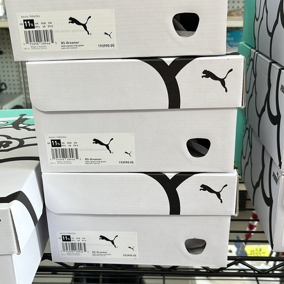 Puma RS-Dreamer x J. Cole Bistro Green 193990-05. Vet 1 - Picture 17 of 17